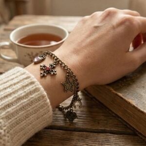 Swarovski elements Women's Silver and Gold Jewellery